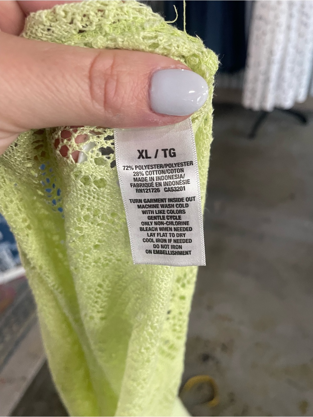 Aeropostale Celery Green Lace/Sheer V-Neck Short Sleeve Top Size XL - Picture 7 of 7